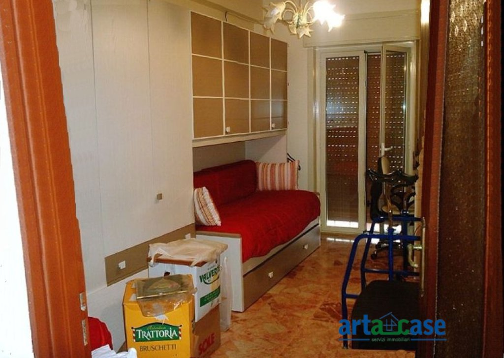 Appartamento trilocale in vendita  90 m², Messina, località 98121 CC-Boccetta-Castronuovo