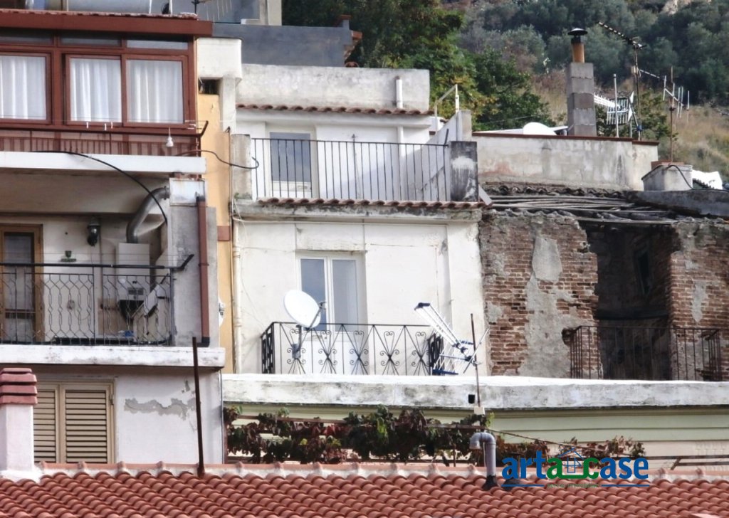 Vendita Casa Indipendente Messina - Mili San Pietro casa indipendente su 3 livelli Località 98133 Sud Mili San Pietro