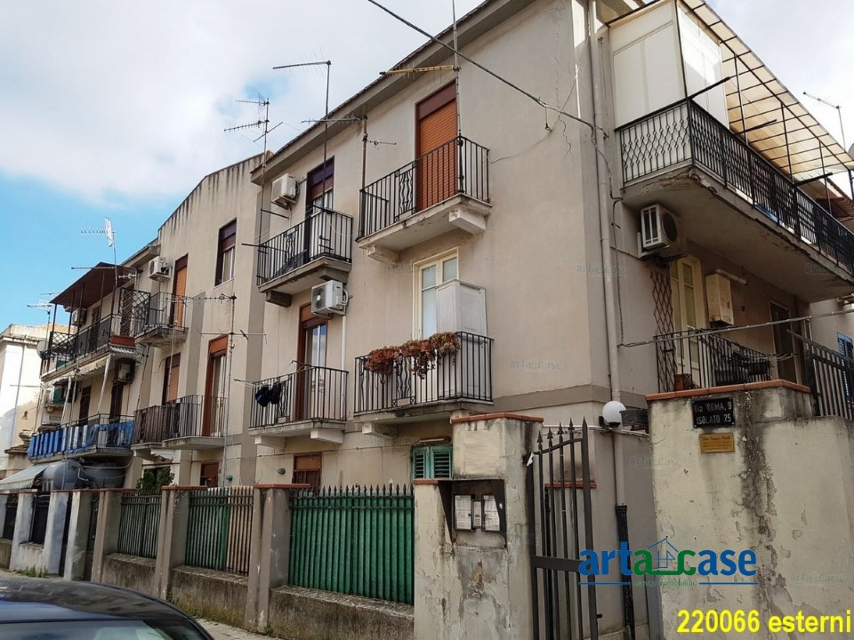 Appartamento MESSINA vendita  Messina  Artacase